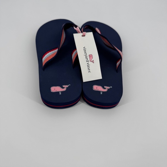 Vineyard Vines Heritage Webbing Foam FF Racing Red Blue Whale Flip Flops Sz 9 - Picture 3 of 5